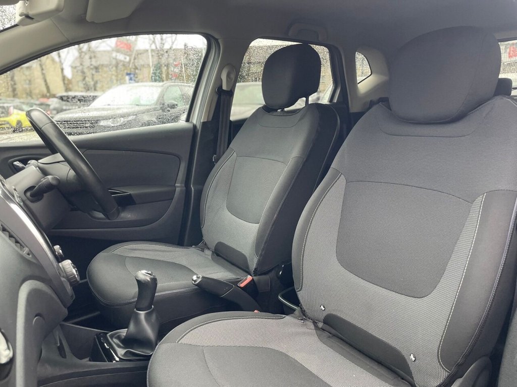 Used Renault Captur 2017 for sale - 77685277: Photo 27