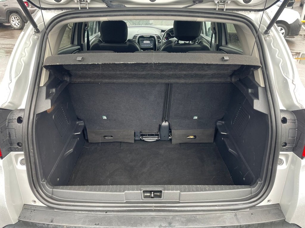 Used Renault Captur 2017 for sale - 77685277: Photo 43