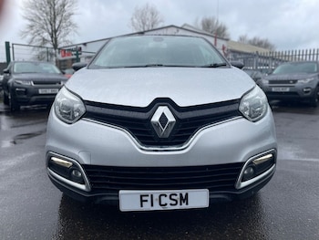 Used Renault Captur 2017 for sale - 77685277: Photo