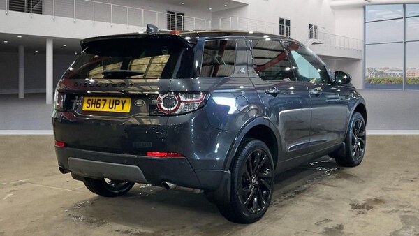 Used Land Rover Discovery Sport 2017 for sale - 74260869: Photo 8
