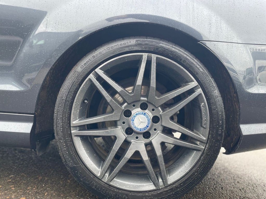 Used Mercedes-Benz C Class 2014 for sale - 77642867: Photo 11