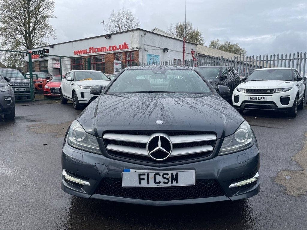 Used Mercedes-Benz C Class 2014 for sale - 77642867: Photo 5