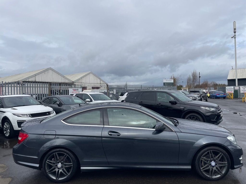 Used Mercedes-Benz C Class 2014 for sale - 77642867: Photo 8