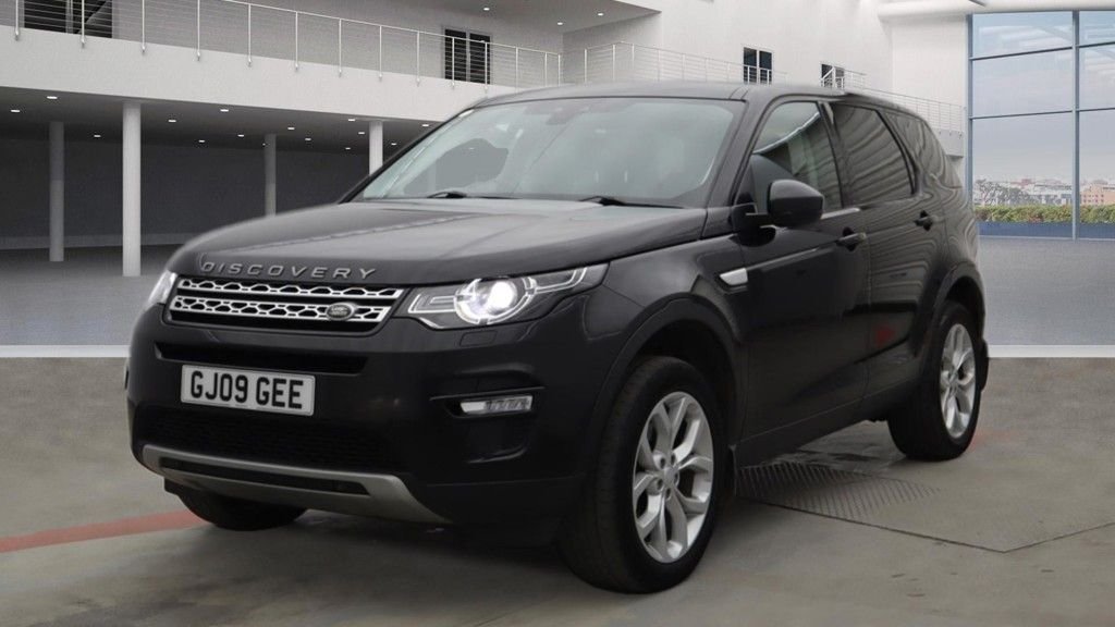 Used Land Rover Discovery Sport 2016 for sale - 77668717: Photo 2