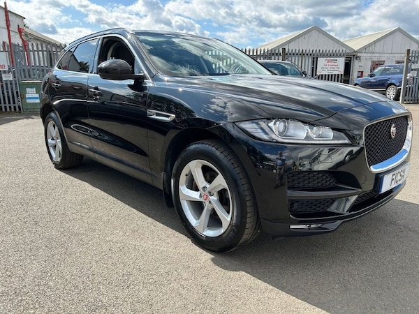 Used Jaguar F-Pace 2017 for sale - 68205144: Photo 10