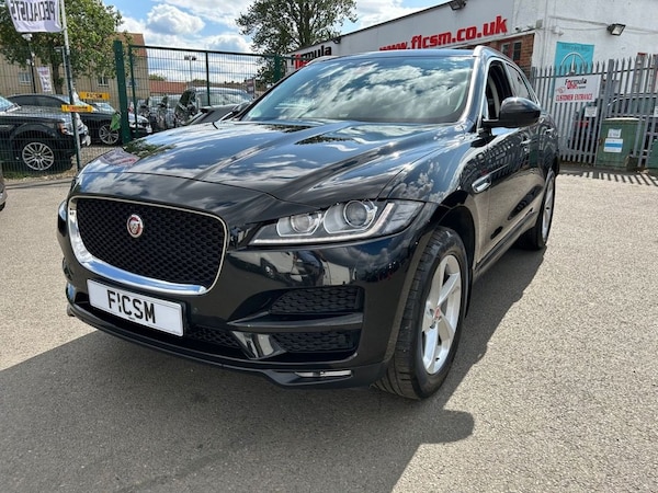 Used Jaguar F-Pace 2017 for sale - 68205144: Photo 3