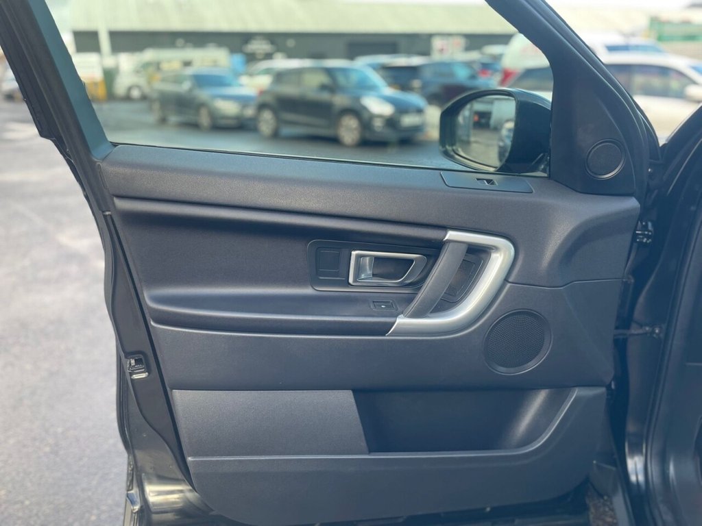 Used Land Rover Discovery Sport 2017 for sale - 77161673: Photo 26