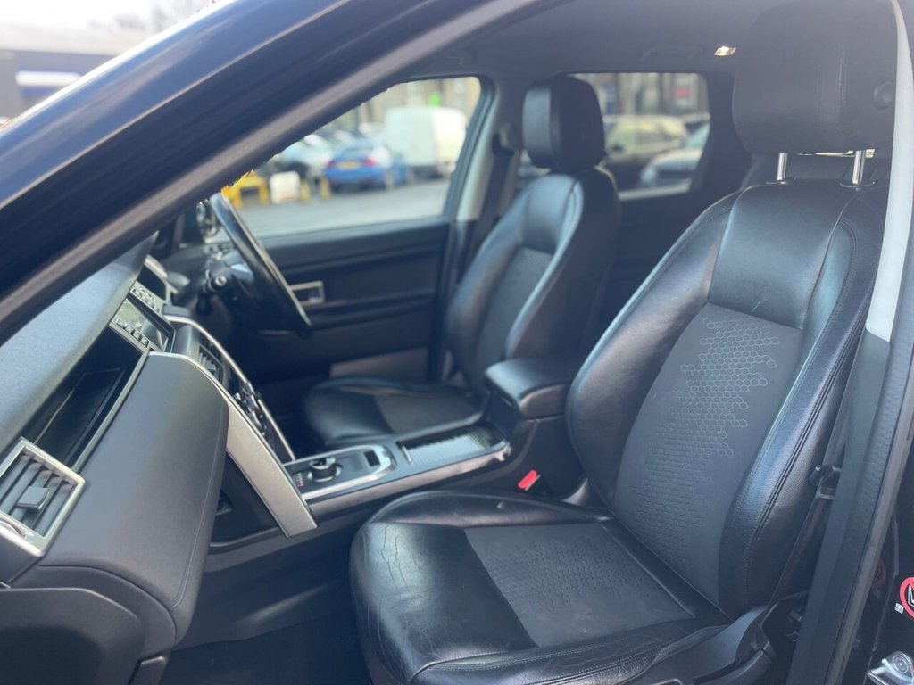 Used Land Rover Discovery Sport 2017 for sale - 77161673: Photo 28