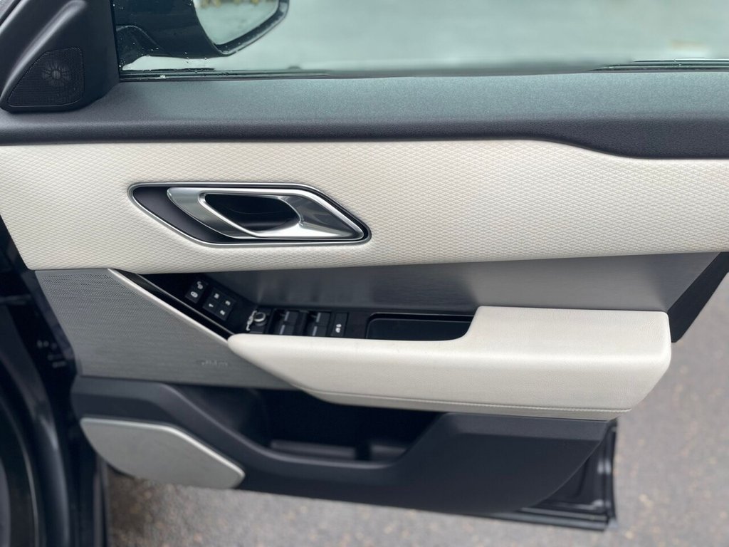 Used Land Rover Range Rover Velar 2017 for sale - 77369822: Photo 20