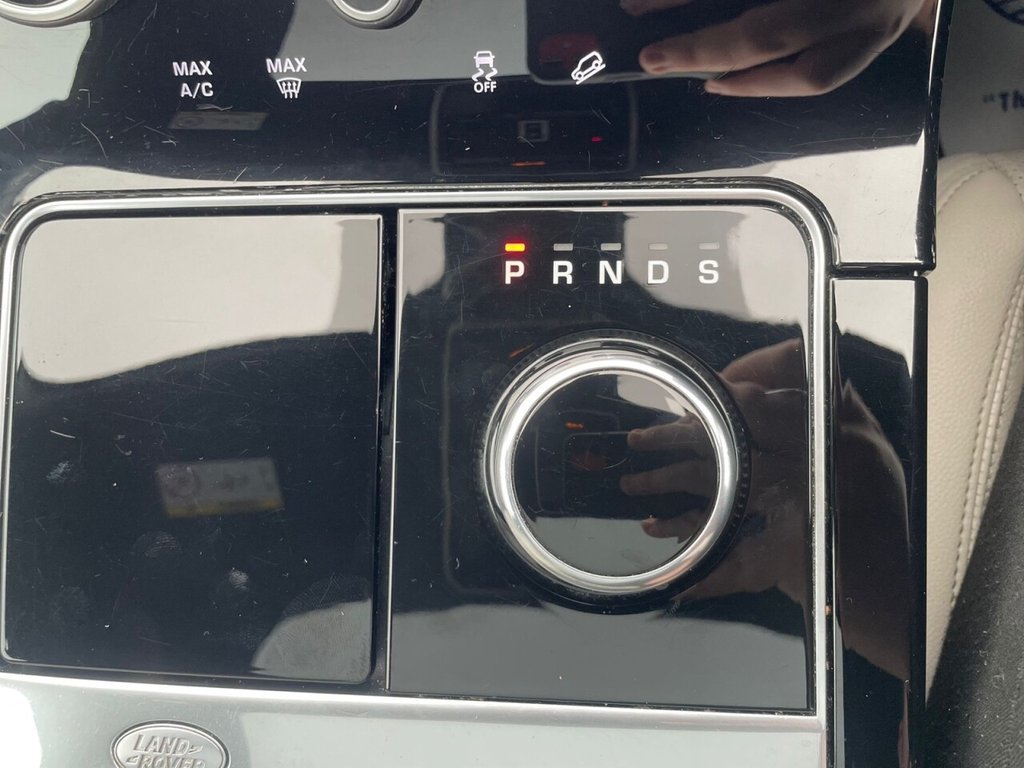 Used Land Rover Range Rover Velar 2017 for sale - 77369822: Photo 25