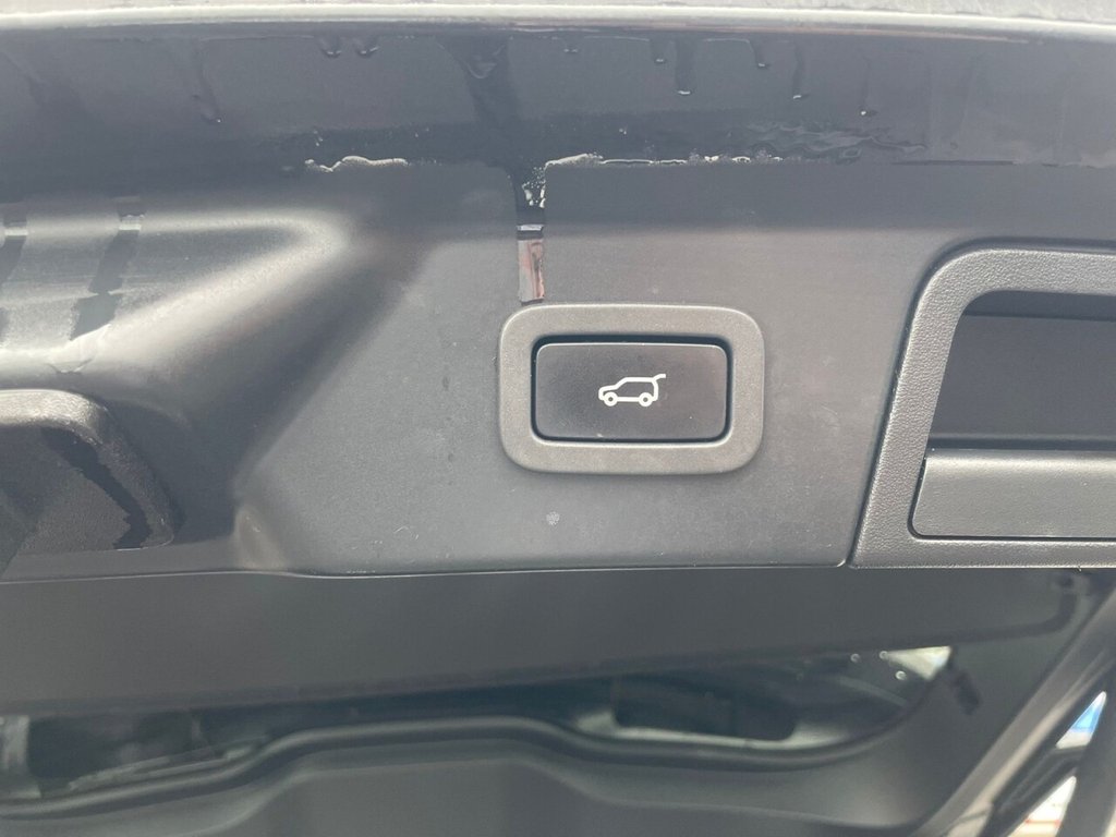 Used Land Rover Range Rover Velar 2017 for sale - 77369822: Photo 31