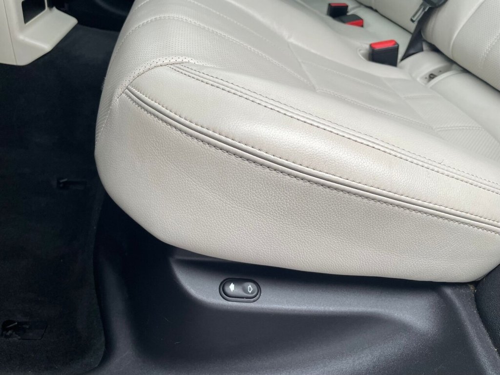 Used Land Rover Range Rover Velar 2017 for sale - 77369822: Photo 33