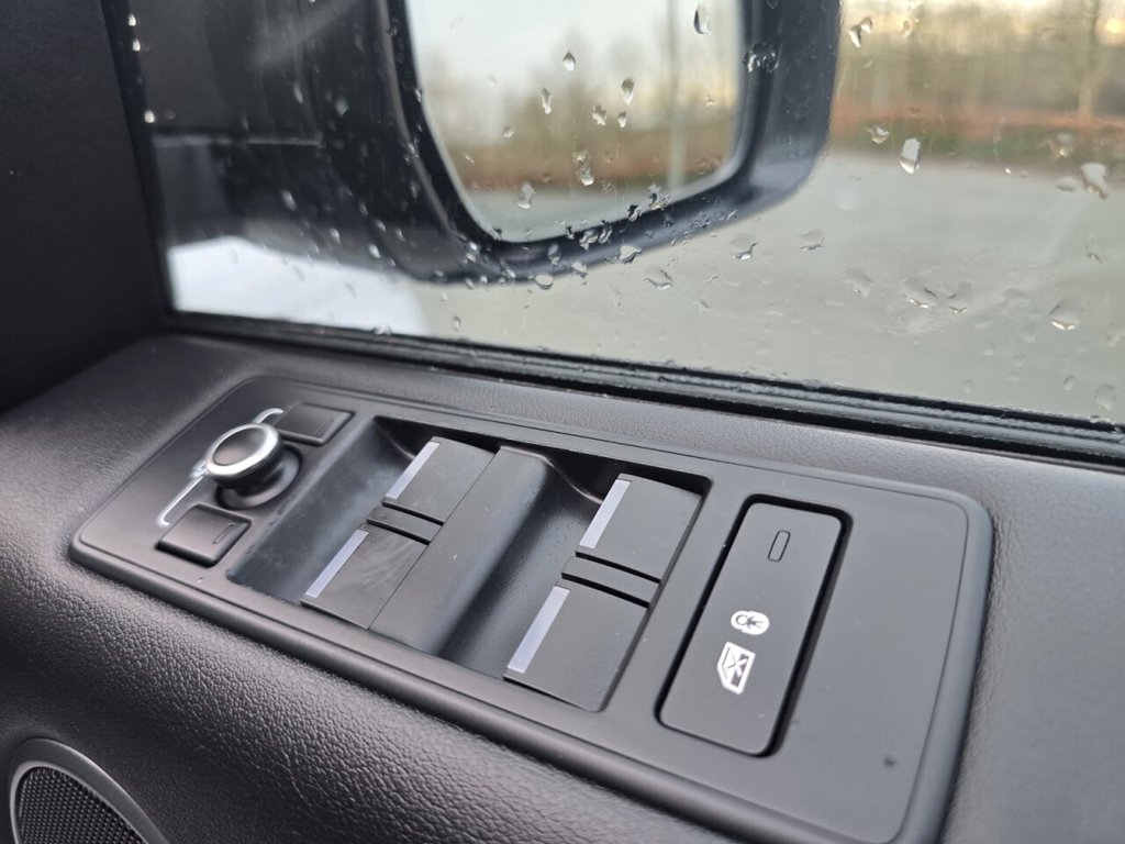 Used Land Rover Range Rover Sport 2016 for sale - 76740373: Photo 27