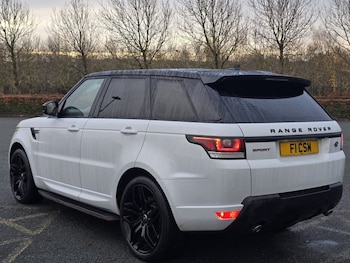Used Land Rover Range Rover Sport 2016 for sale - 76740373: Photo