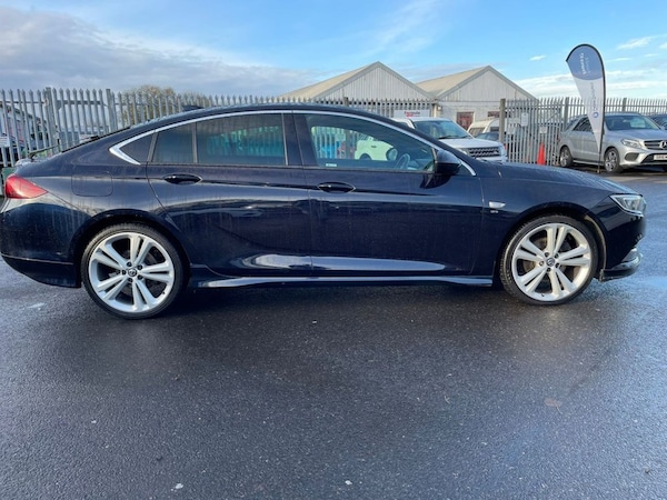 Used Vauxhall Insignia 2017 for sale - 64903958: Photo 9