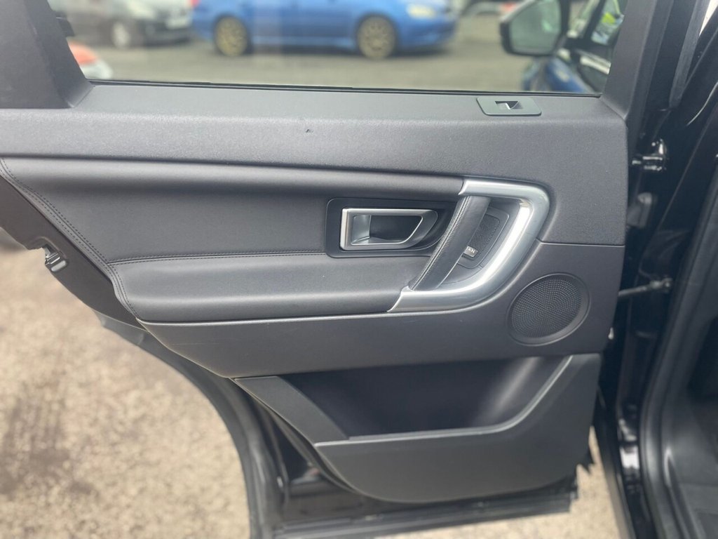 Used Land Rover Discovery Sport 2019 for sale - 77302360: Photo 31