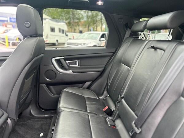Used Land Rover Discovery Sport 2018 for sale - 71404509: Photo 14