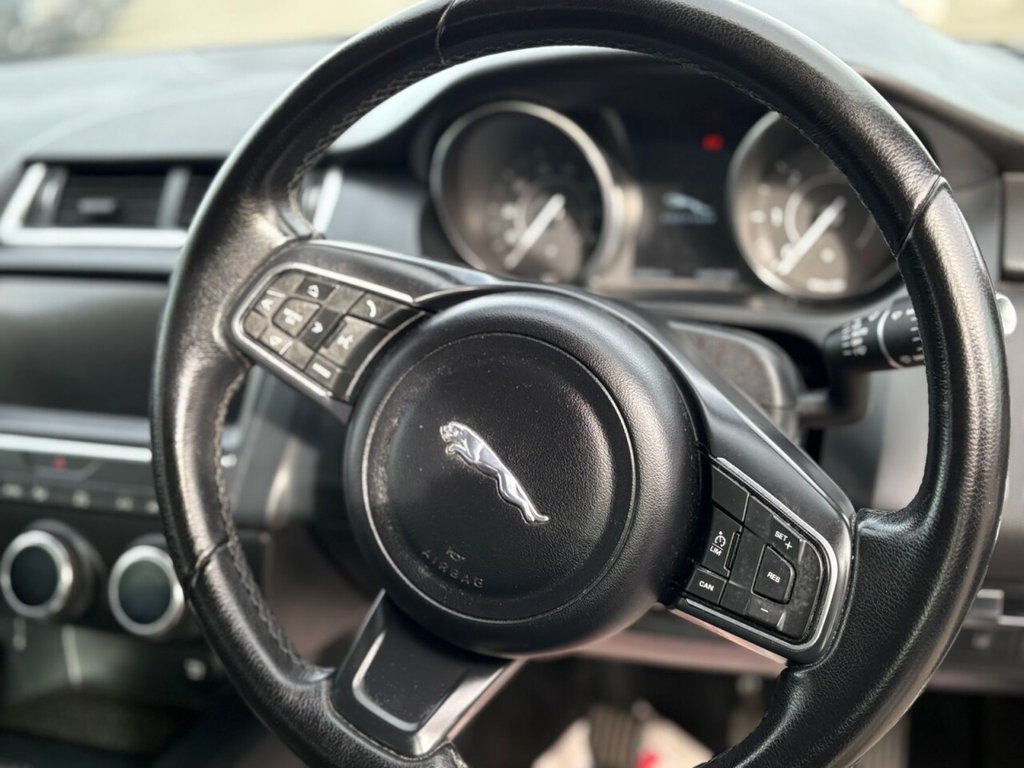 Used Jaguar E-Pace 2018 for sale - 75937443: Photo 27