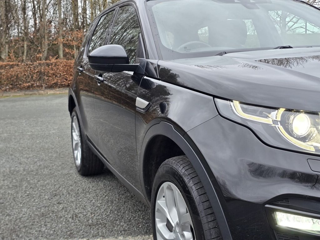 Used Land Rover Discovery Sport 2017 for sale - 77161684: Photo 11