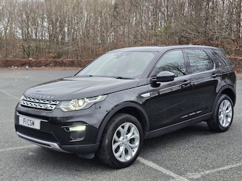 Used Land Rover Discovery Sport 2017 for sale - 77161684: Photo