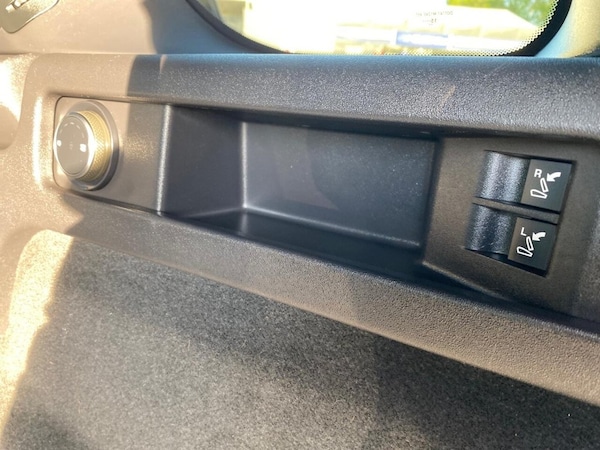 Used Land Rover Discovery Sport 2016 for sale - 74261047: Photo 30