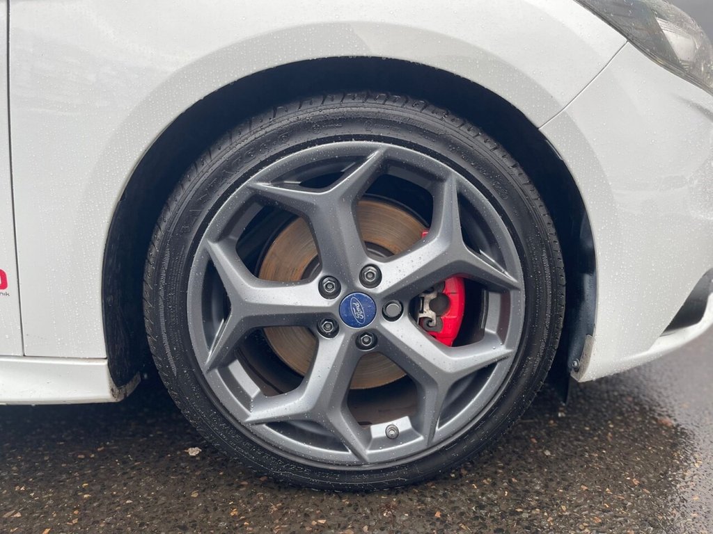 Used Ford Focus 2014 for sale - 76900650: Photo 12