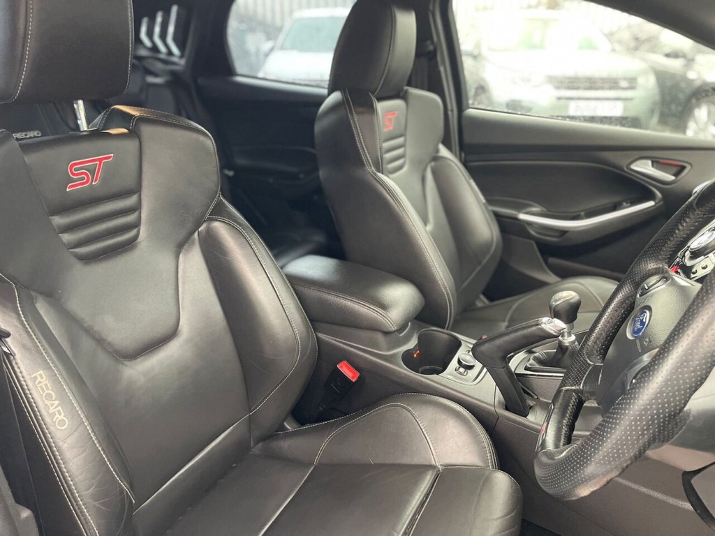 Used Ford Focus 2014 for sale - 76900650: Photo 17