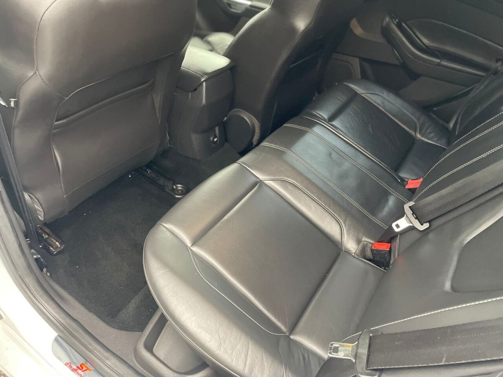 Used Ford Focus 2014 for sale - 76900650: Photo 32