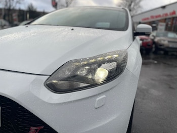 Used Ford Focus 2014 for sale - 76900650: Photo