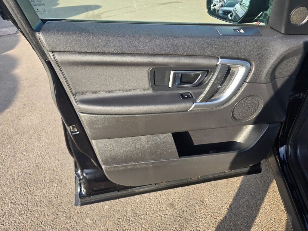 Used Land Rover Discovery Sport 2019 for sale - 77464150: Photo 31