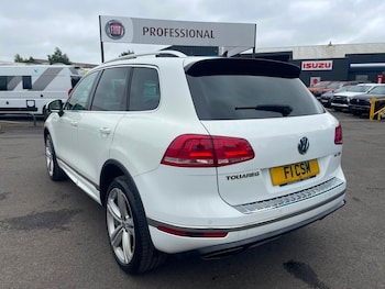 Used Volkswagen Touareg 2017 for sale - 79221826: Photo