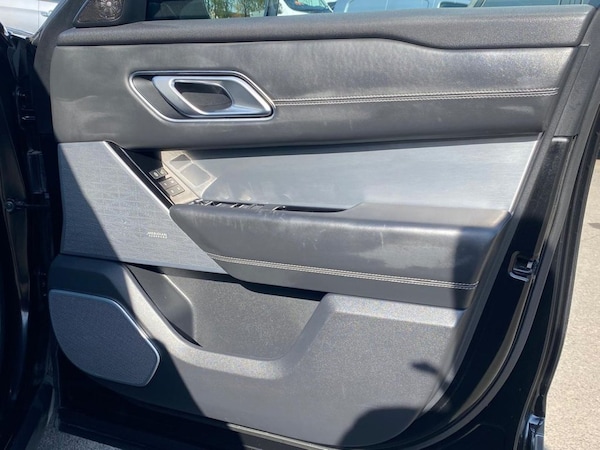 Used Land Rover Range Rover Velar 2017 for sale - 70769754: Photo 20