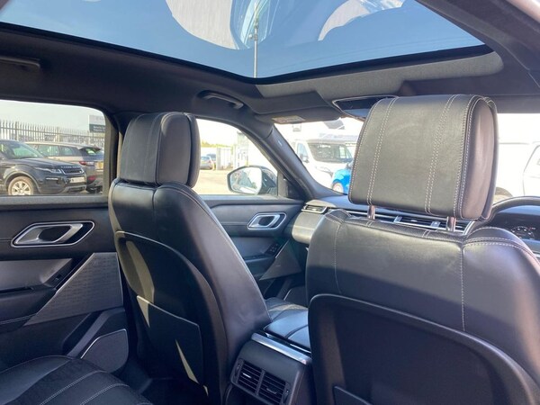 Used Land Rover Range Rover Velar 2017 for sale - 70769754: Photo 32