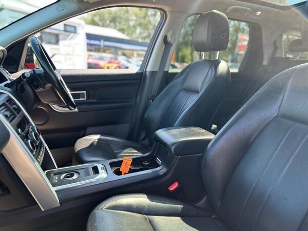 Used Land Rover Discovery Sport 2017 for sale - 74517208: Photo 33