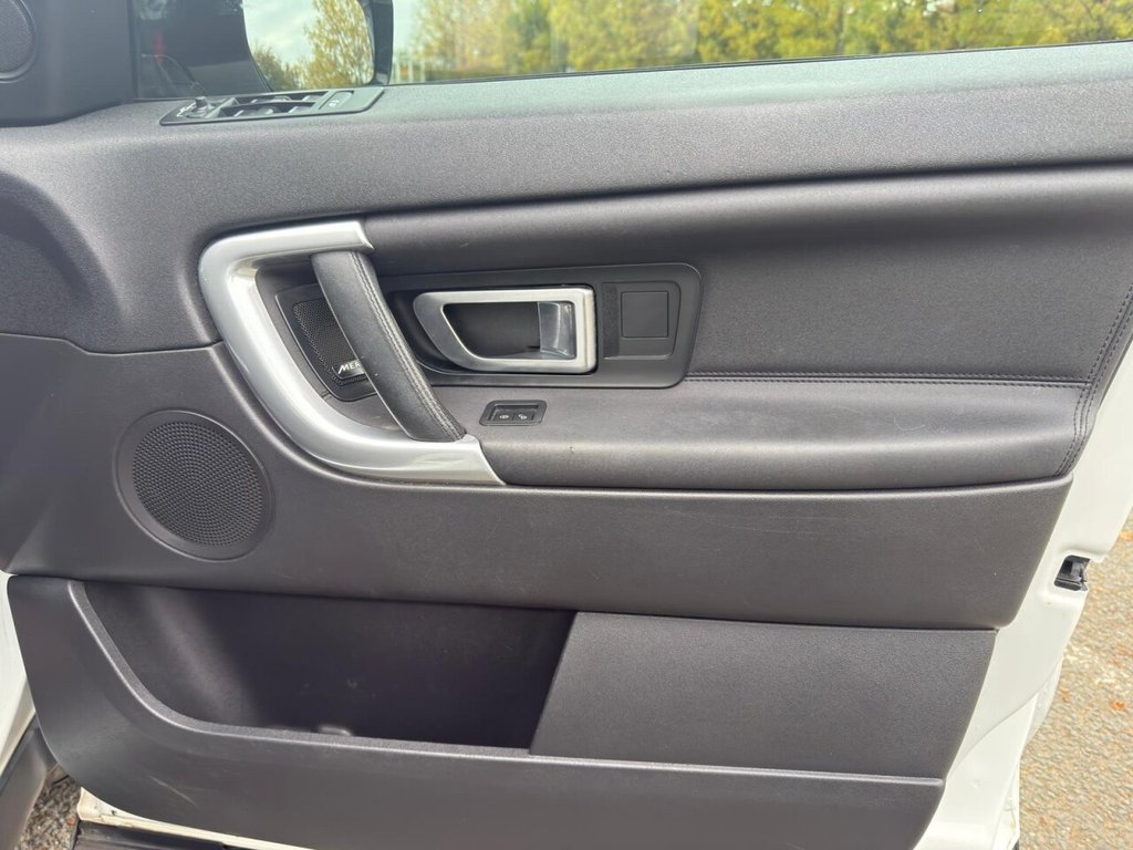 Used Land Rover Discovery Sport 2017 for sale - 76163466: Photo 42