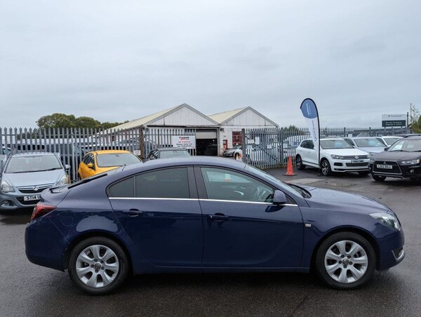 Used Vauxhall Insignia 2015 for sale - 69945815: Photo 8