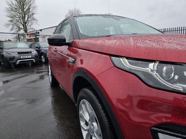 Used Land Rover Discovery Sport 2015 for sale - 73760655: Photo 11