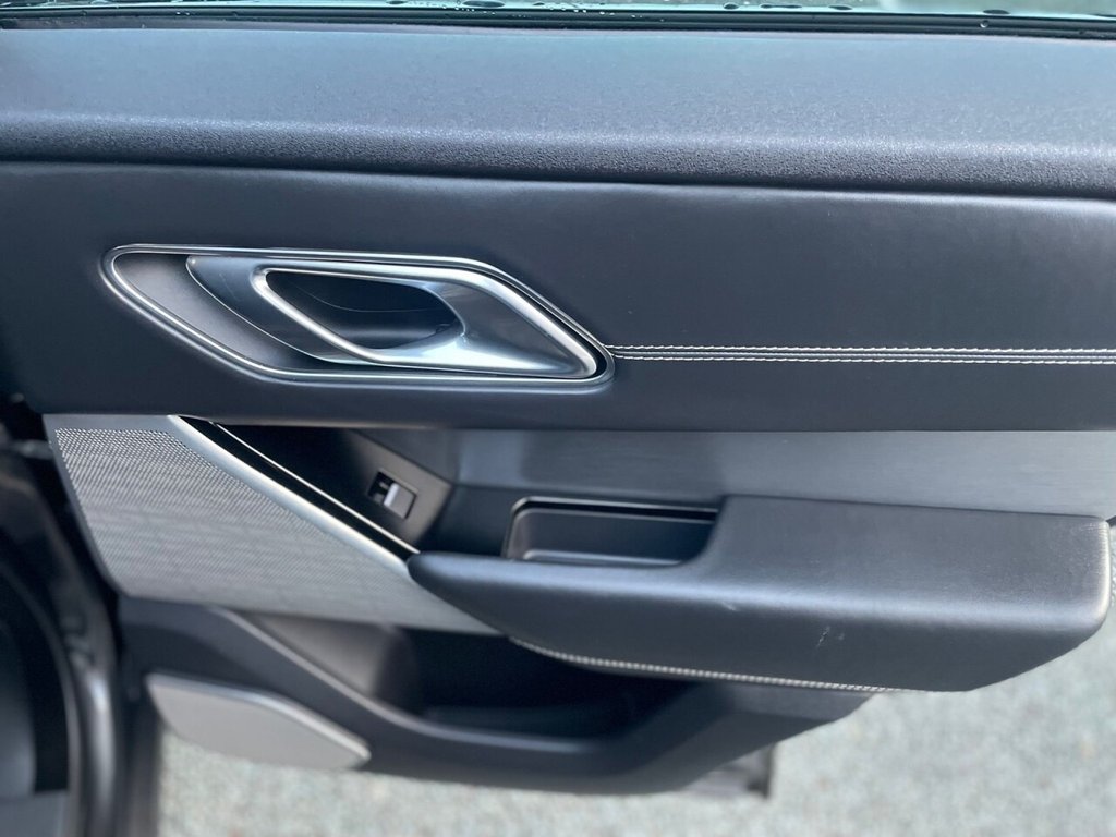 Used Land Rover Range Rover Velar 2018 for sale - 76256688: Photo 15