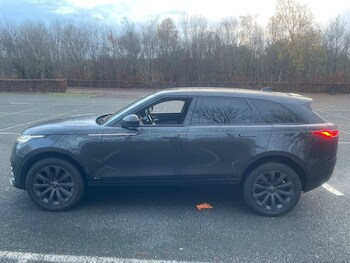 Used Land Rover Range Rover Velar 2018 for sale - 76256688: Photo