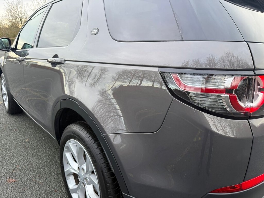 Used Land Rover Discovery Sport 2017 for sale - 76048015: Photo 11