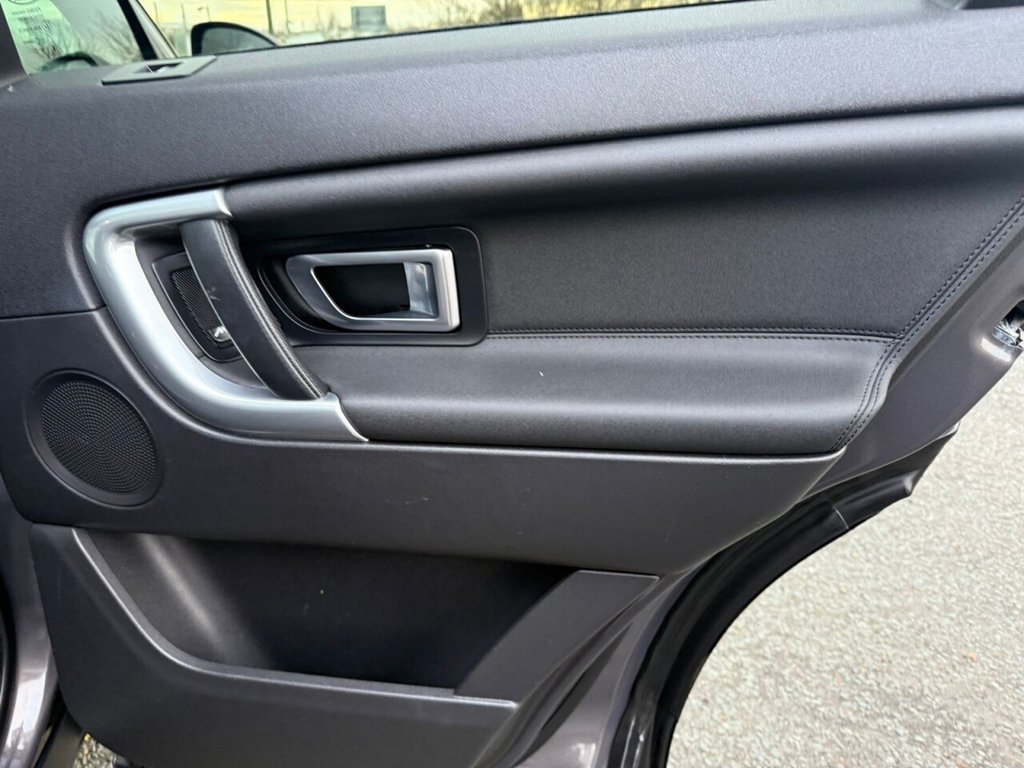 Used Land Rover Discovery Sport 2017 for sale - 76048015: Photo 29