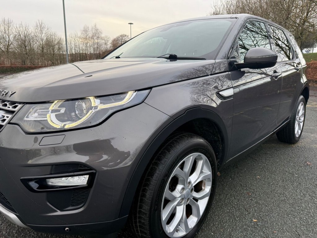 Used Land Rover Discovery Sport 2017 for sale - 76048015: Photo 9