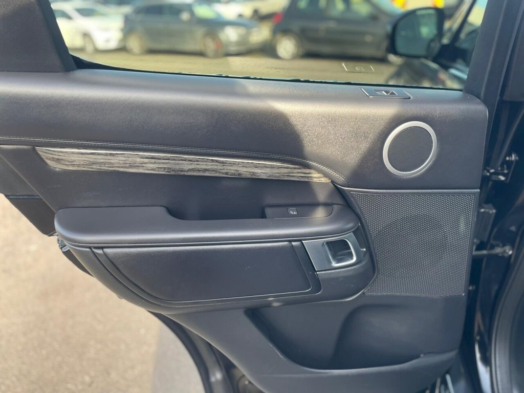 Used Land Rover Discovery 2019 for sale - 77369400: Photo 39