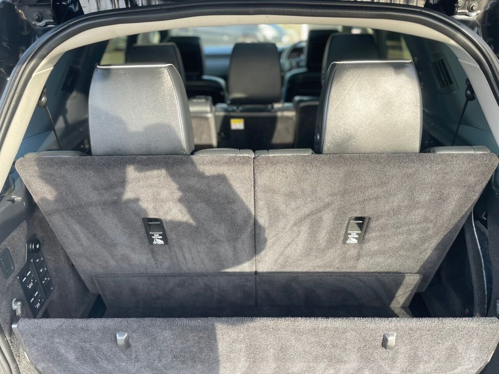 Used Land Rover Discovery 2019 for sale - 77369400: Photo 42