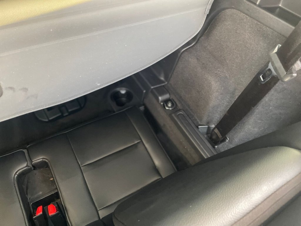 Used Land Rover Discovery Sport 2017 for sale - 76867855: Photo 15