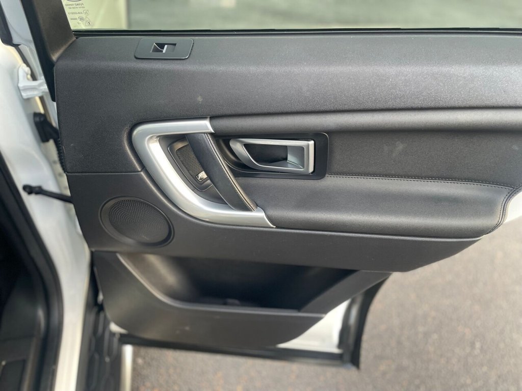 Used Land Rover Discovery Sport 2017 for sale - 76867855: Photo 26