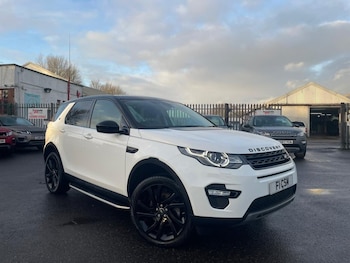 Used Land Rover Discovery Sport 2017 for sale - 76867855: Photo