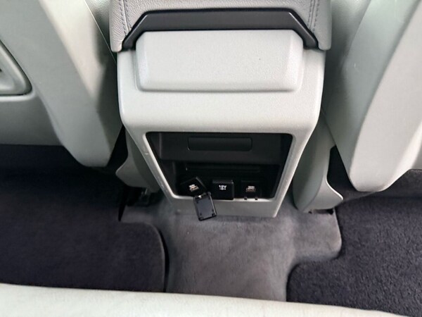 Used Land Rover Discovery Sport 2016 for sale - 73572107: Photo 32