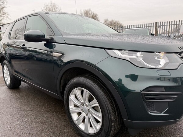 Used Land Rover Discovery Sport 2016 for sale - 73572107: Photo 5