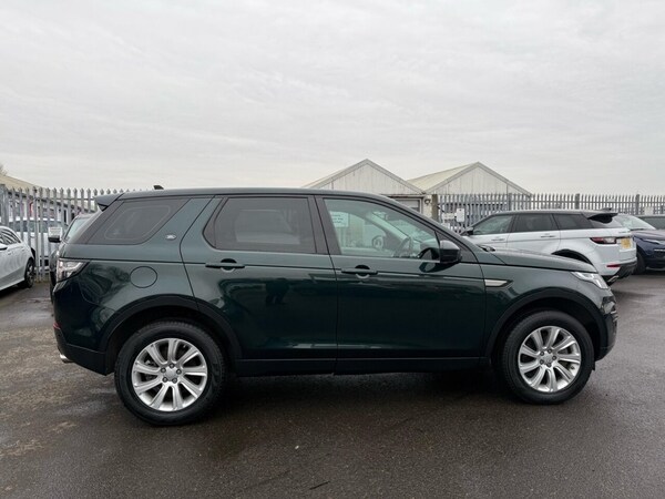 Used Land Rover Discovery Sport 2016 for sale - 73572107: Photo 9